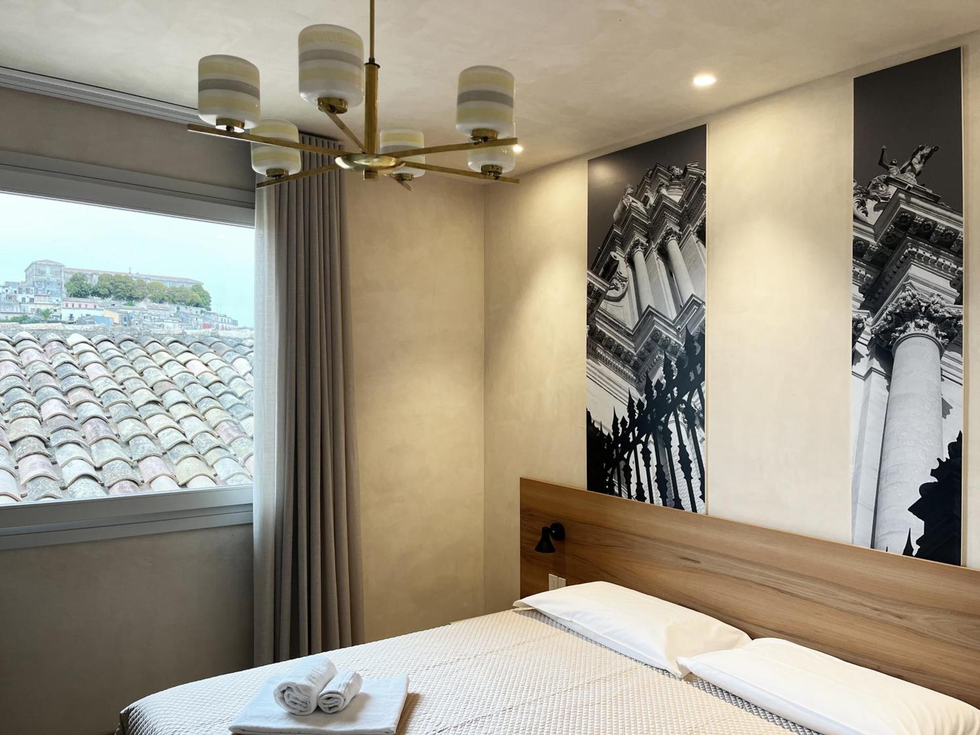 La Casa Di Irene - Suites Con Vista Raguse Extérieur photo