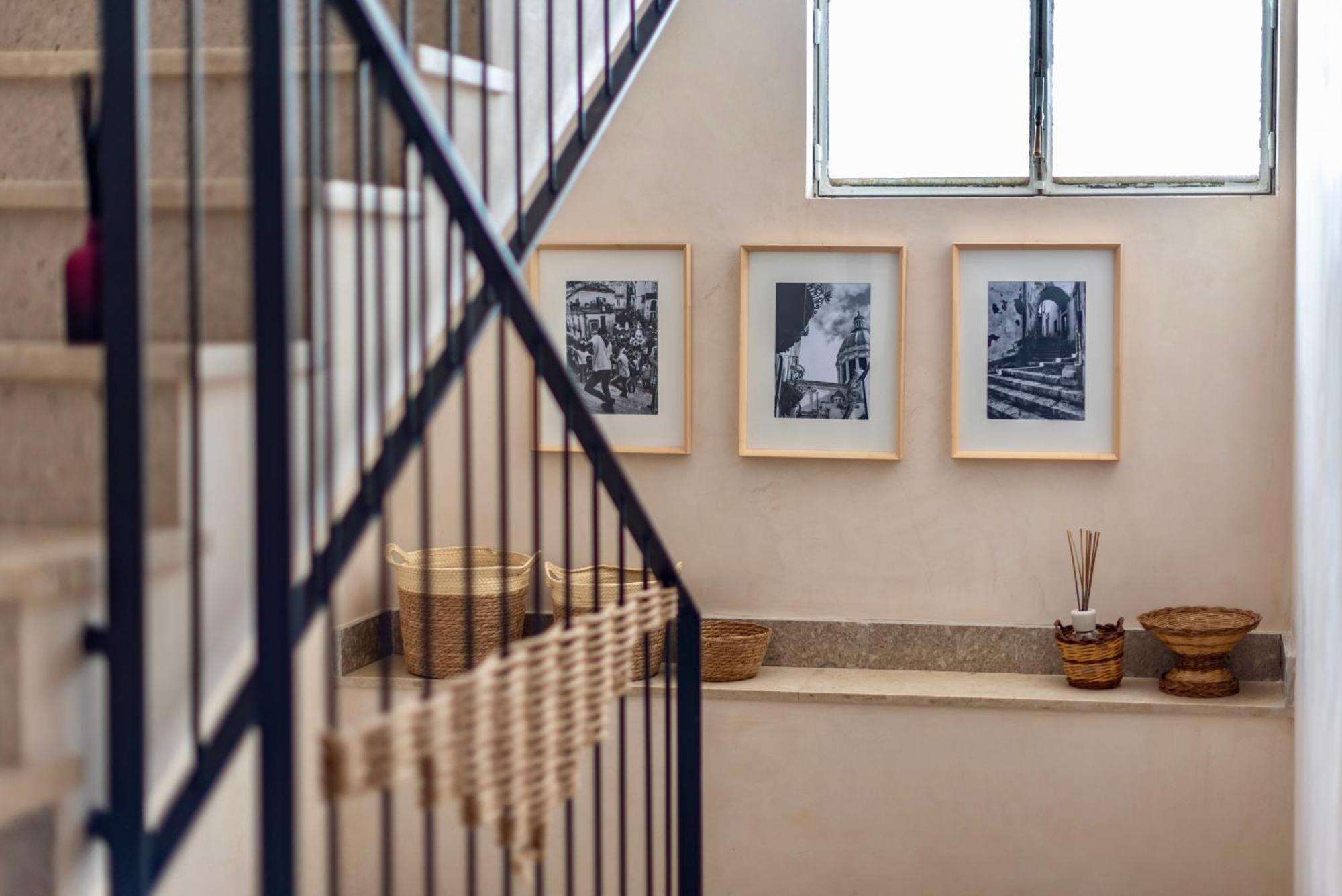 La Casa Di Irene - Suites Con Vista Raguse Extérieur photo